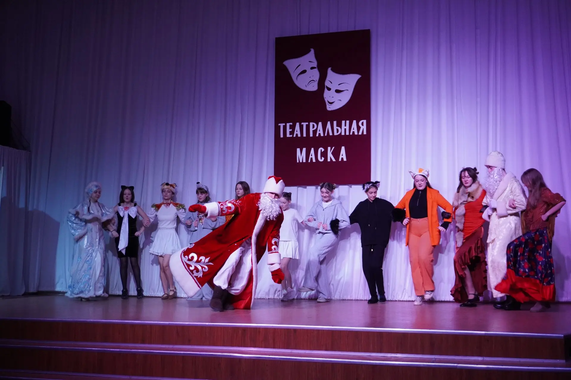 «Мельпомена» покоряет сцену: наш театр — на конкурсе «Театральная маска»!